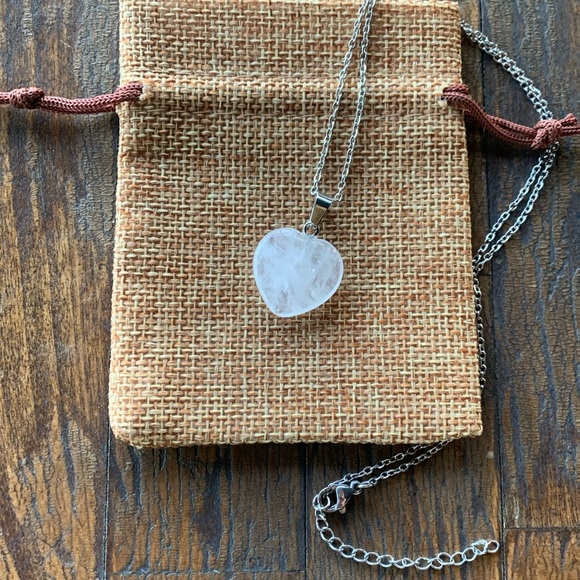 Clear Quartz Necklace Crystal Heart Necklace Clear Quartz Pendant - Picture 1 of 3